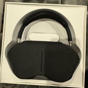 Apple AirPods Max Space Gray with Black Headband